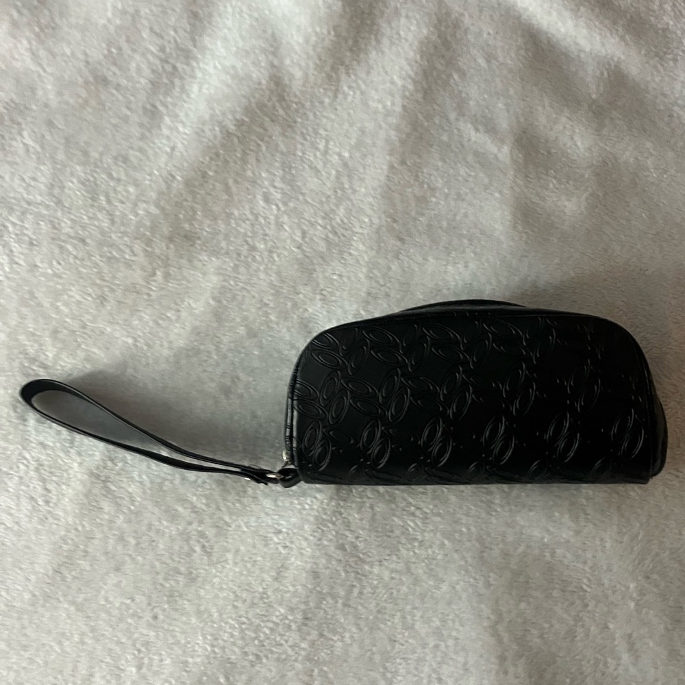 Oakley glasses case NWOT